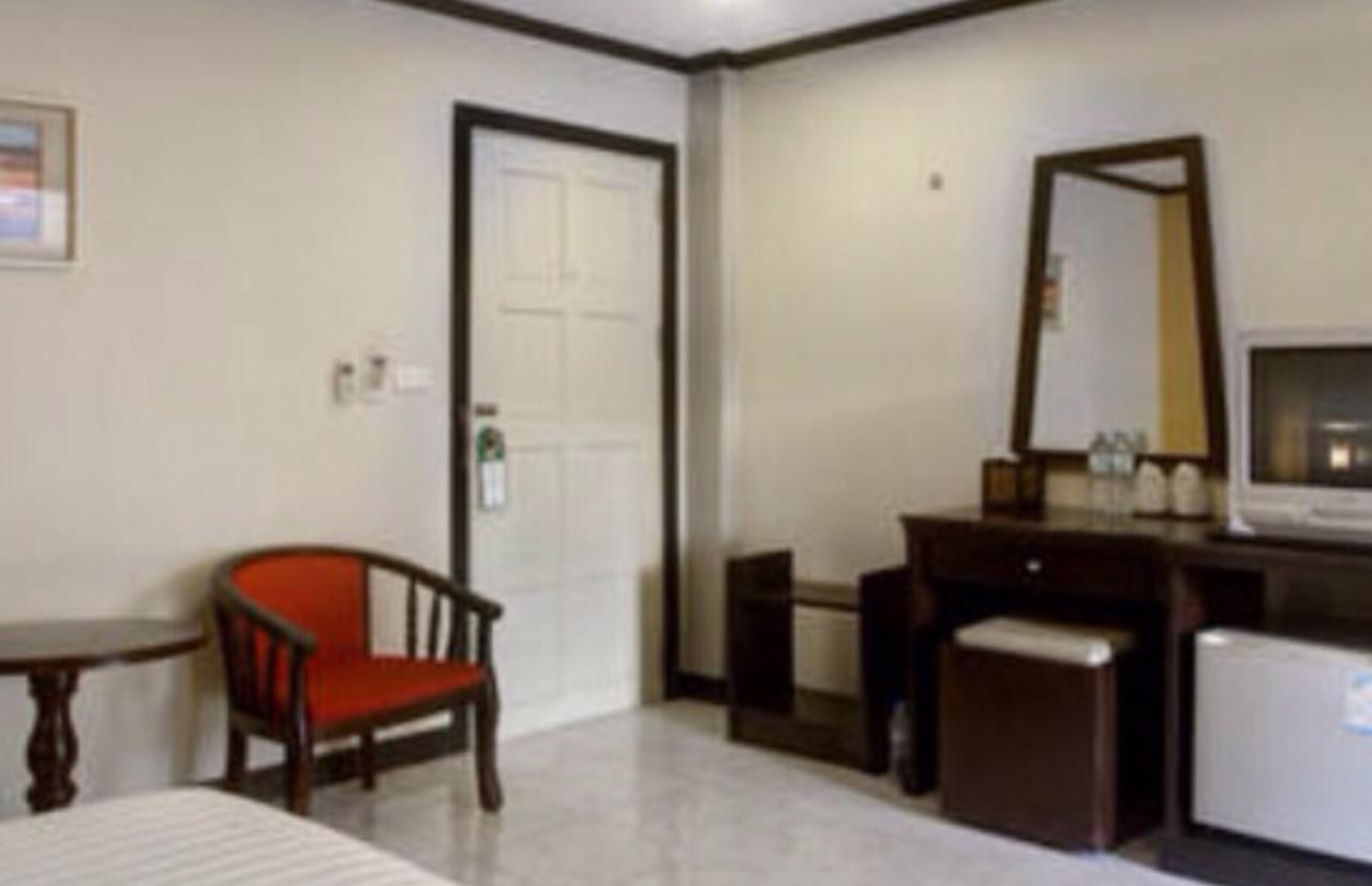 Baantonkhaokata Hotel Εξωτερικό φωτογραφία