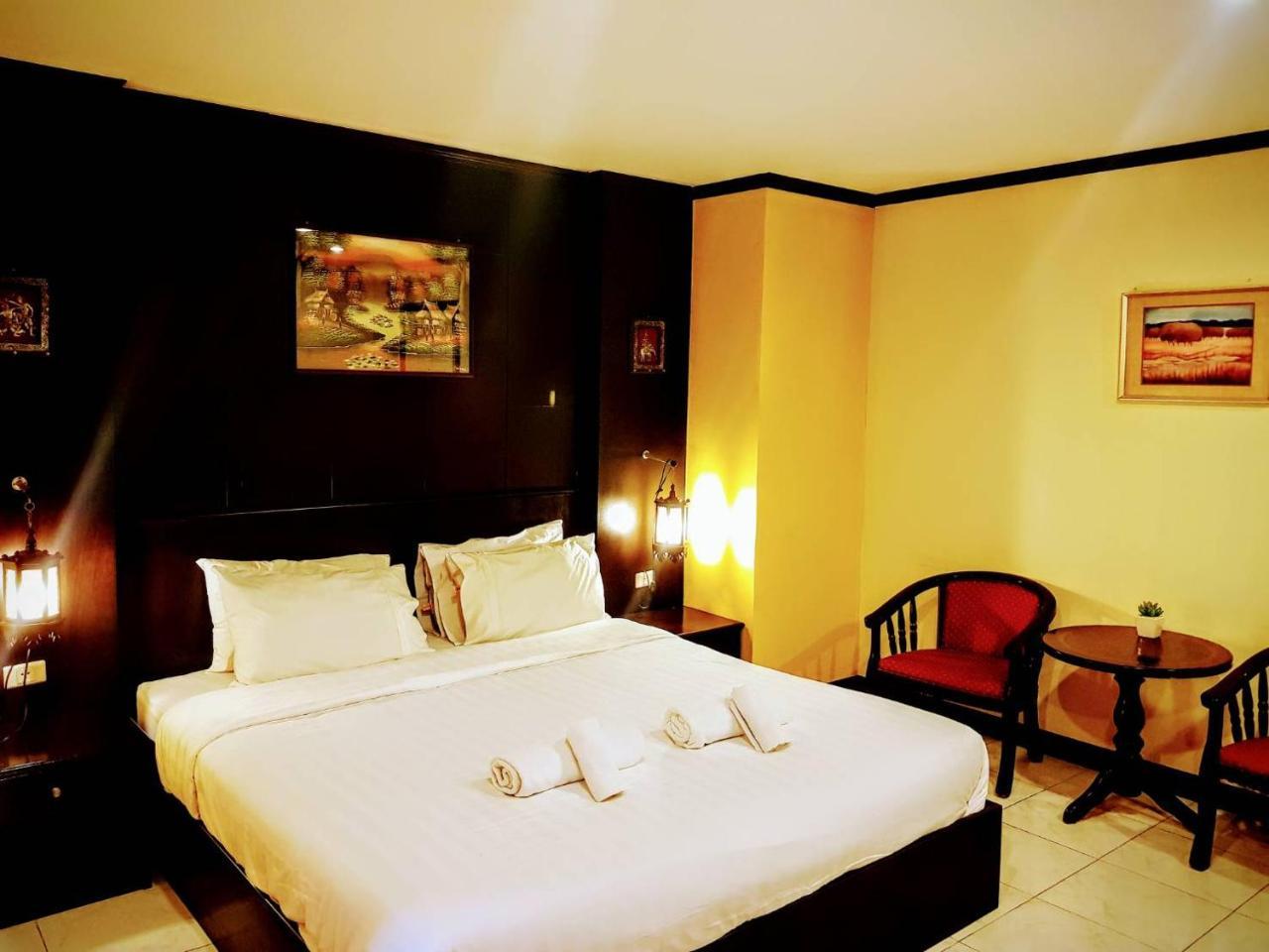 Baantonkhaokata Hotel Εξωτερικό φωτογραφία